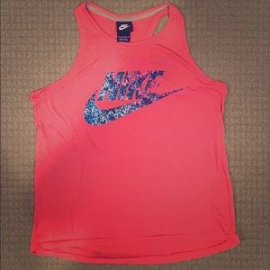 Nike workout tank